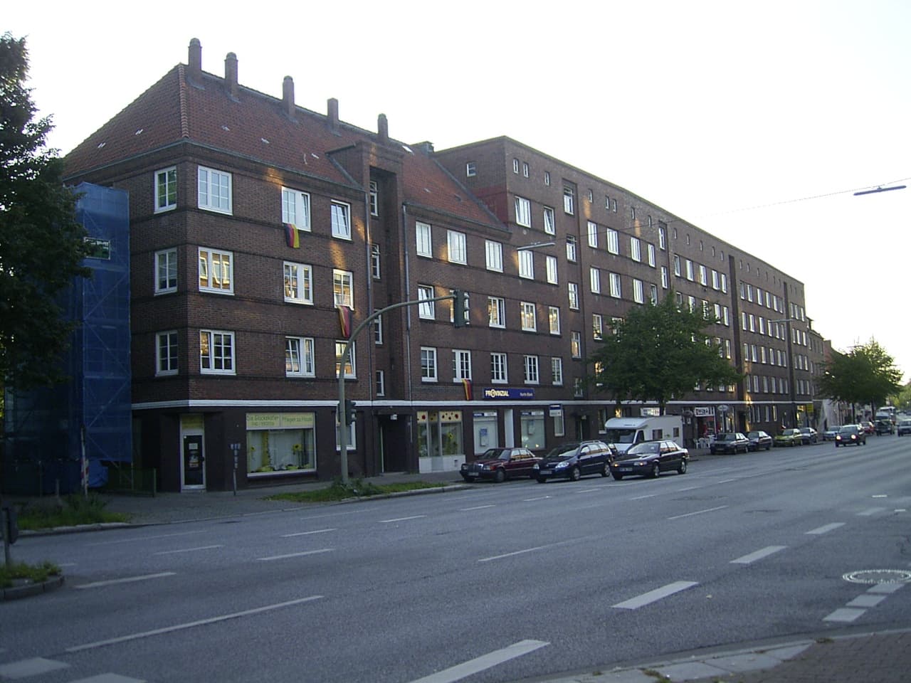 Raubüberfall in Hamburg-Horn: Polizei fahndet mit Bildern nach mutmaßlichen Tätern